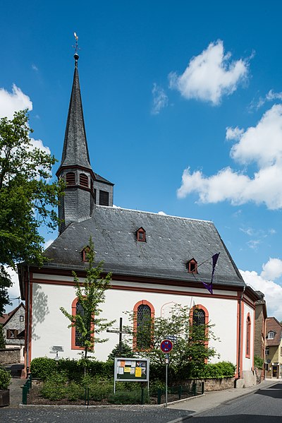 File:Evangelische Kirche Wiesbaden-Dotzheim.jpg