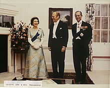 Queen Elizabeth II and the Duke of Edinburgh with President Gerald Ford at the British Embassy in July 1976 Ford B2649 NLGRF photo contact sheet (1977-01-05)(Gerald Ford Library).jpg