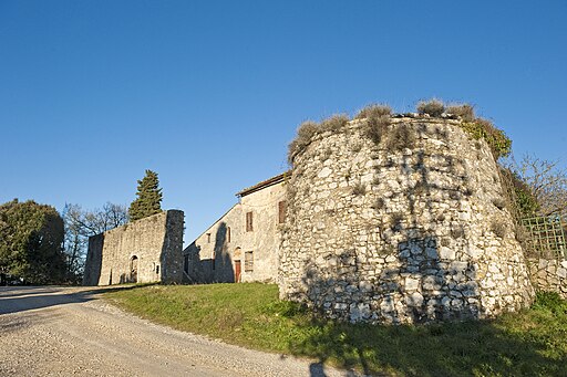 Fortificazioni medievali a Marmoraia, Casole d'Elsa