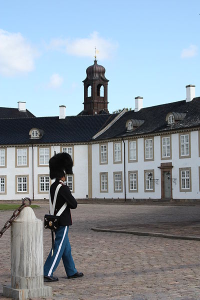 File:Fredensborg Slot 20090818 18.JPG