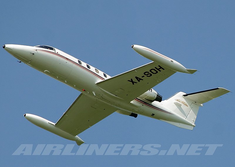 File:Gates Learjet 25D AN1636086.jpg