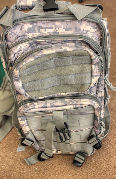 File:Gfp-camoflauge-backpack.jpg