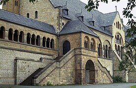 External stairway at the Kaiserpfalz Goslar, view from southeast (1992)