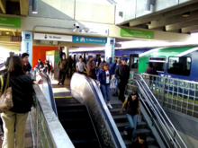 Passengers at Government Center Government Center rush hour.png