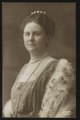 H.M. the Queen of Holland Familly portret - - Origineel Deutmann den Haag. LCCN2016649547.tif