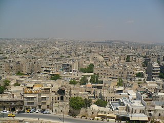 Beyaz taşlı binalarıyla bilinen Halep'ten bir görünüm