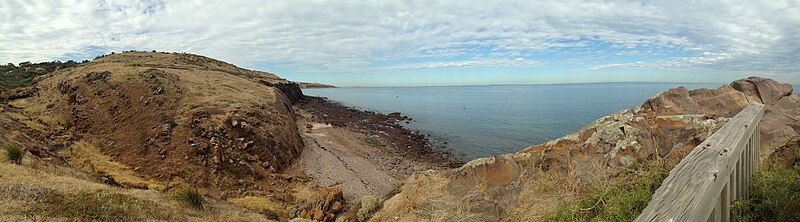 Black Cliff viewed from the north Hallett Cove Panorama From North.jpg