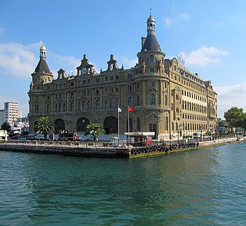 File:Haydarpaşa Terminal in Istanbul..JPG