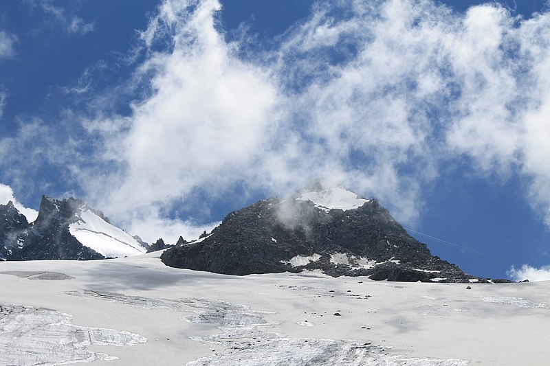 File:Hike to Glacier d'Argentière - panoramio (52).jpg