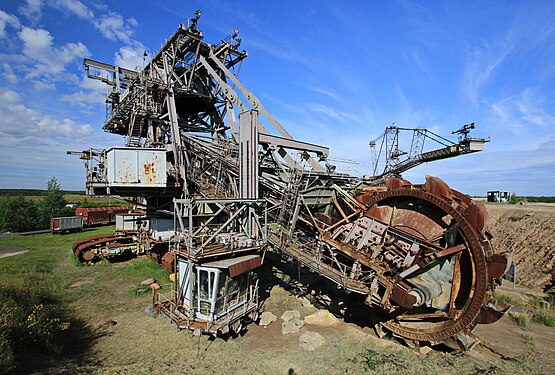 Schaufelradbagger im Bergbau-Technik-Park bei Leipzig. Leipziger Neuseenland.