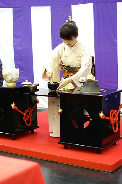 File:Japanese Tea Ceremony (277099735).jpg
