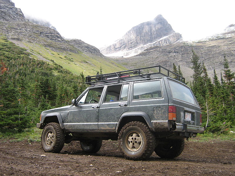 File:Jeep Cherokee (2819440227).jpg