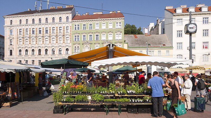 File:Karmelitermarkt 03.jpg