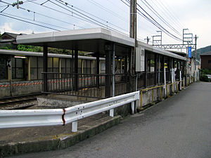 Keihan Oiwake sta 001.jpg