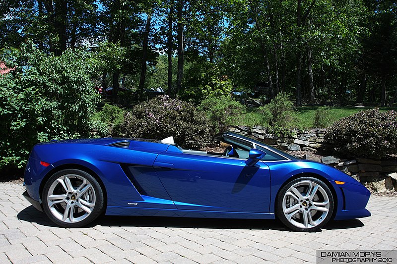 File:LP560 Spyder. (5915603576).jpg