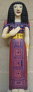 The Lady of Auxerre, kore from the Dedalic period, c. 640-630 BCE, Crete. Modern copy with reconstructed polychrome Lady of Auxerre University of Cambridge.jpg