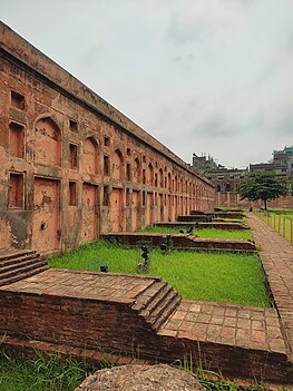 Mure nga fortesa4