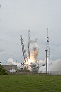 Lancement du Falcon 9 transportant SpX CRS-3 (KSC-2014-2174).jpg