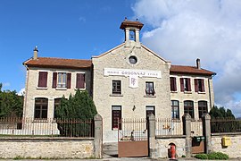 The town hall in Ordonnaz