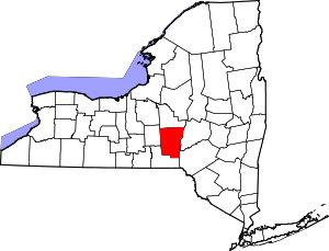 Location of Chenango County in New York Map of New York highlighting Chenango County.svg
