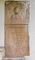 English: Ancient Roman grave stele with relief bust (CSIR II/2,136) Deutsch: Antike römische Grabstele mit Porträtbüste und Grabepigramm (CSIR II/2,136)