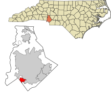 Location of Pineville, North Carolina