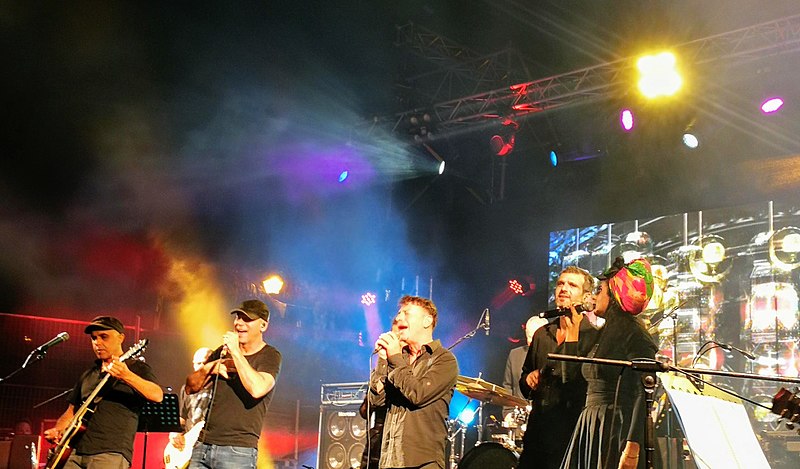 File:Meir Banai tribute concert Binyamina Festival 2019 (1).jpg