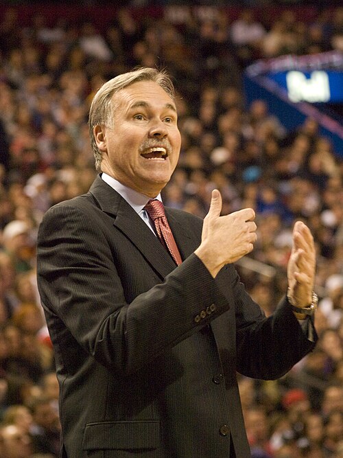 Mike D'Antoni was hired as new Lakers coach.