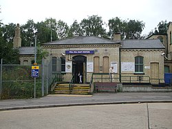 Mill Hill East tube station