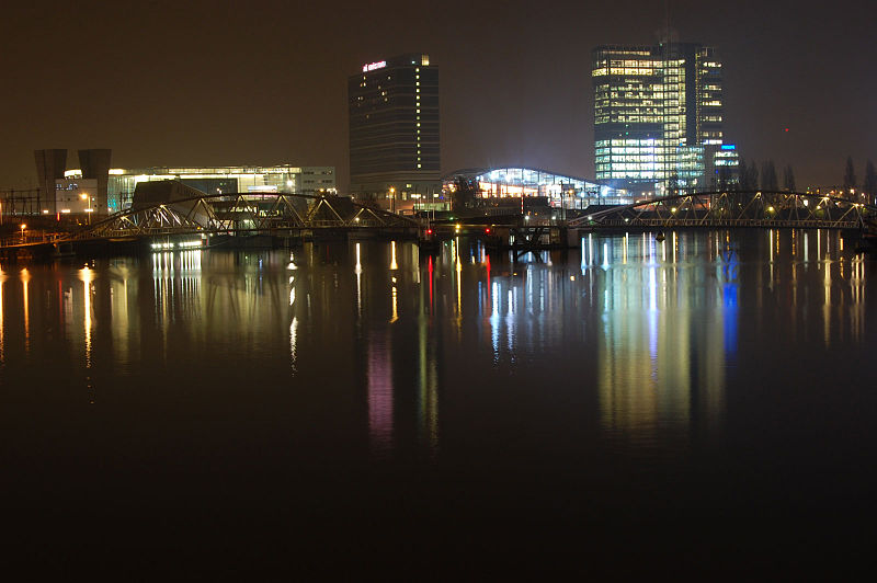 File:Modern-buildings-in-Amsterdam.jpg