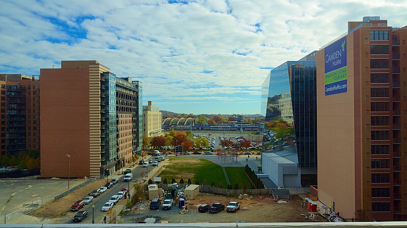 File:NPR Headquarters Building Tour 33148 (10713944705).jpg