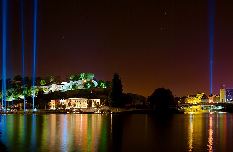 File:Namur by Night 2 Luc Viatour.jpg