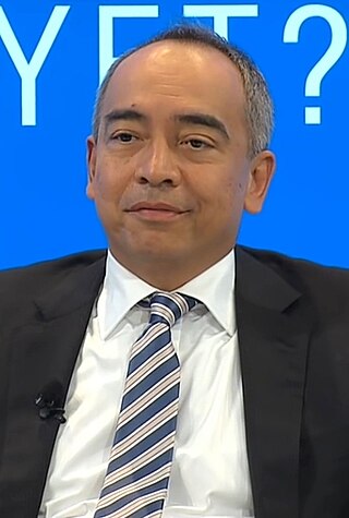 <span class="mw-page-title-main">Nazir Razak</span> Malaysian banking executive (born 1966)