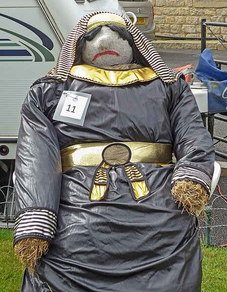 File:Norland Scarecrow Festival 2015 39.jpg