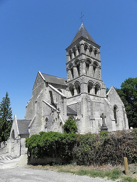 File:Nouvion-le-Vineux (02) Église 01.jpg