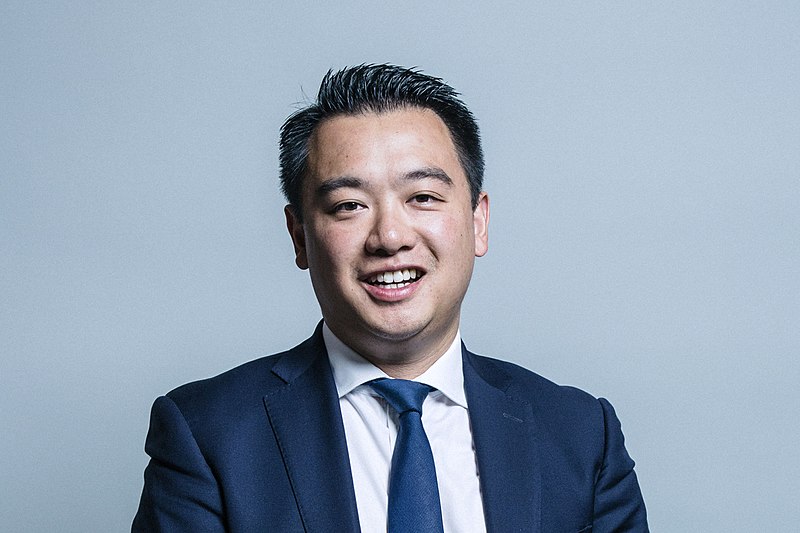 File:Official portrait of Alan Mak crop 1.jpg