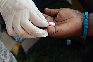 <span class="mw-page-title-main">Mass deworming</span> Treating large numbers of people for helminthiasis and schistosomiasis