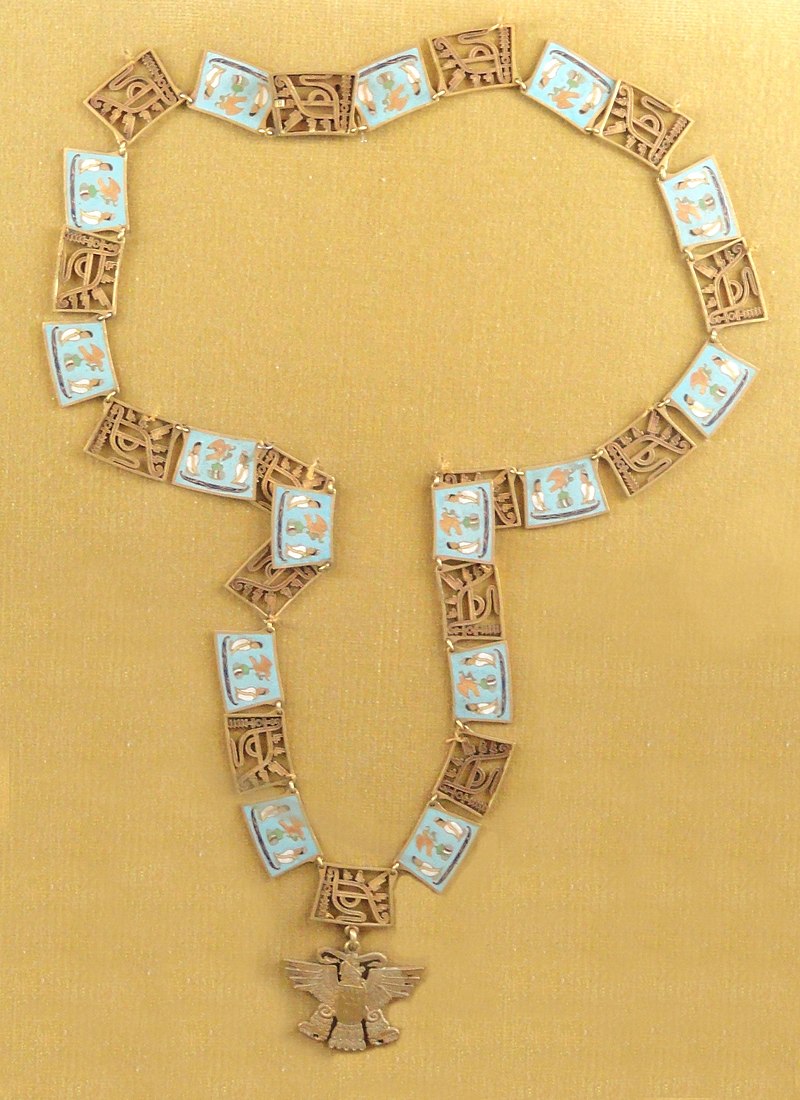 Один из самых красивых современных орденов мира - "Орден Ацтекского Орла" фалеристика