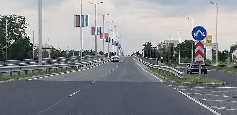 File:Overpass Olga Skobeleva, Plovdiv 1.jpg