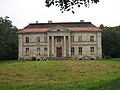 zespół pałacowy: pałac z lat 1820-30