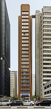Edifício "Parque Avenida" na Avenida Paulista, São Paulo, Brasil. (definição 3 599 × 7 660)