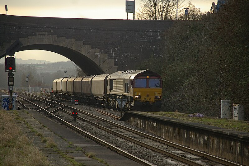 File:Parson Street railway station MMB 20 66053.jpg