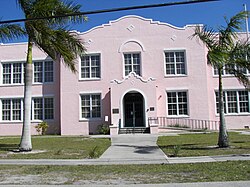 École Paul Laurence Dunbar.jpg