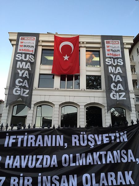 Protest banners at the headquarters of raided media company Koza İpek