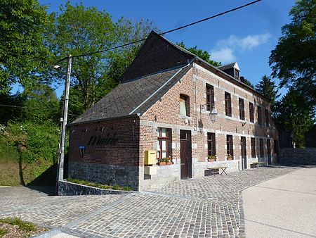 Quièvelon La mairie