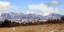 Esja, the mountain range to the north of Reykjavik Reykjavik Esja.jpg