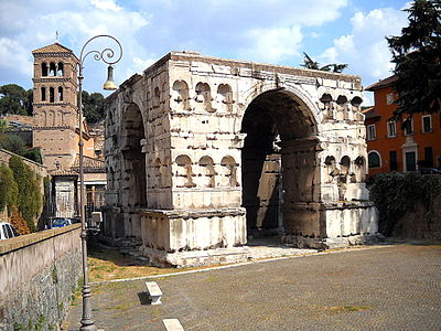 Arco de Jano (século IV), no Fórum Boário de Roma, um arco quadrifonte.