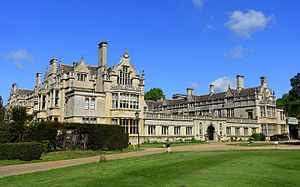 Rushton Hall - Northamptonshire, England - DSC09511. jpg