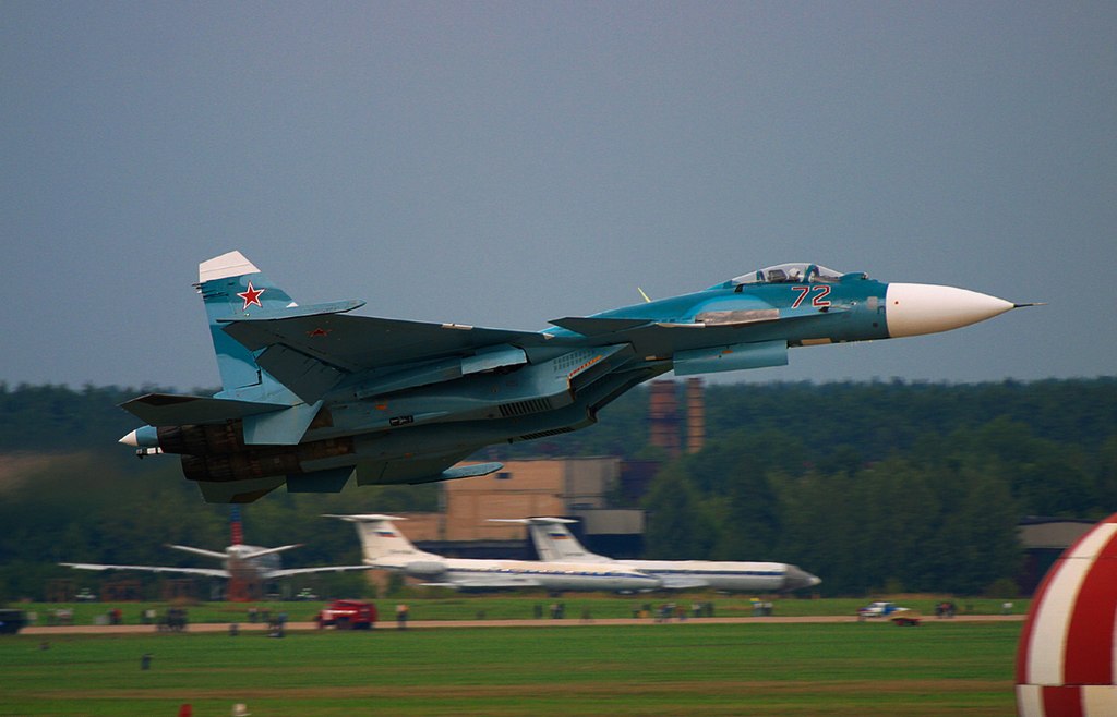 Sukhoi Su-33 - Wikipedia