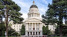 Sacramento,-California---State-Capitol (cropped).jpg